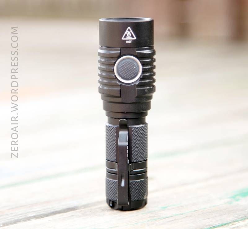 Nitecore MH23